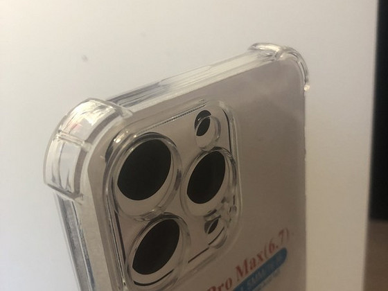Ударопрочный силиконовый чехол на Apple iPhone