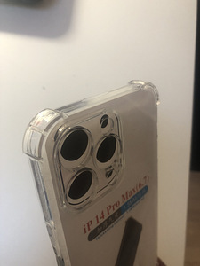 Ударопрочный силиконовый чехол на Apple iPhone (1 фото из 3)