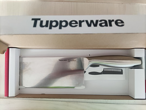 TUPPERWARE БОЛЬШОЙ НОЖ ДЛЯ МЯСА (1 фото из 1)