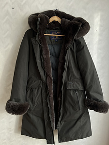 Woolrich jope M (1 foto / 3)