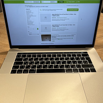 Apple MacBook Pro 2018 | 15.4" | Touch Bar