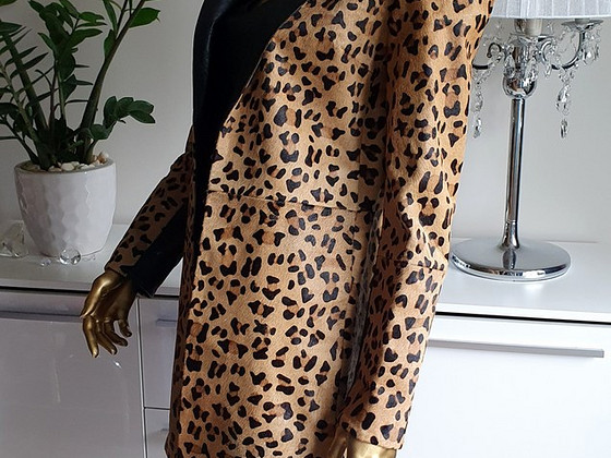 Куртка из натуральной кожи GUESS Новинка!