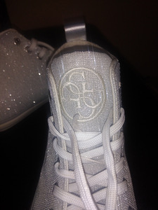 GUESS 35p (2 фото из 4)