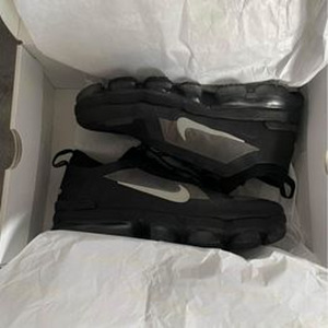 Air Vapormax 2019 Utility (8 фото из 10)