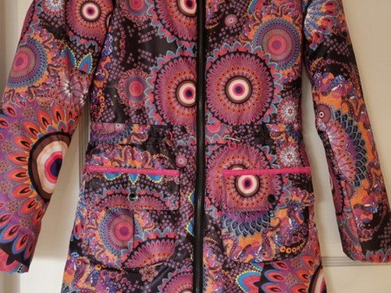 Куртка desigual k/s, S. 13/14 лет