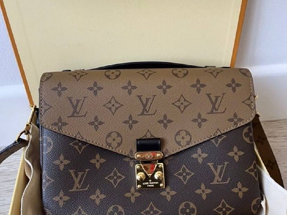 Сумка Louis Vuitton