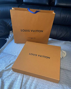 Сумка Louis Vuitton (8 фото из 10)