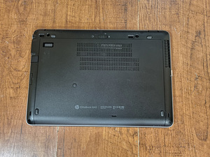 Hp Elitebook 840 G1, i7, 16GB,256,ssd,vidio 2GB,win 11 (3 foto / 3)