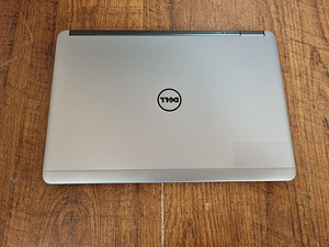 Dell Latitude E7240 I5,8GB,128SSD,Win 11 (2 фото из 3)
