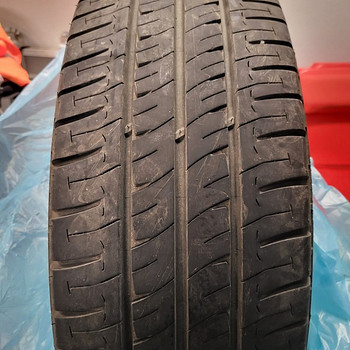 Шины для фургона MB Sprinter 235/60R17C
