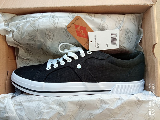 Uued tennised Lee Cooper suurus 44