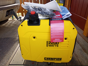 Inverterbensiinigeneraator Champion 1900W (2 foto / 6)
