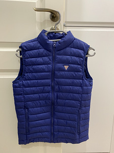Uus Guess vest. 12 aastat (3 foto / 4)