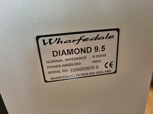 Wharfedale Diamond 9.5 HiFi колонки. (5 фото из 6)