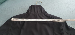 Женская куртка softshell р.S (9 фото из 9)