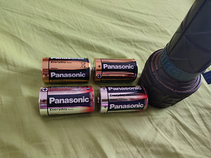 Veekindel PHILIPS käsi taskulamp (3 foto / 4)