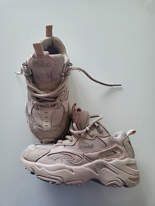 FILA TOSSUD 26 (SMART TASUTA) (2 foto / 4)