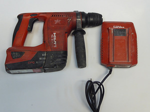 Akupuurvasar Hilti TE 4-A22 + laadija (4 foto / 5)