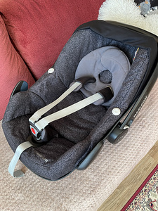 Maxi cosi Pebble 0-13кг (3 фото из 7)