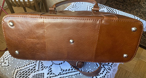 Beautiful leather bag (4 foto / 10)