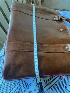 Beautiful leather bag (10 foto / 10)