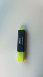Lime Green Marker (1 foto / 4)