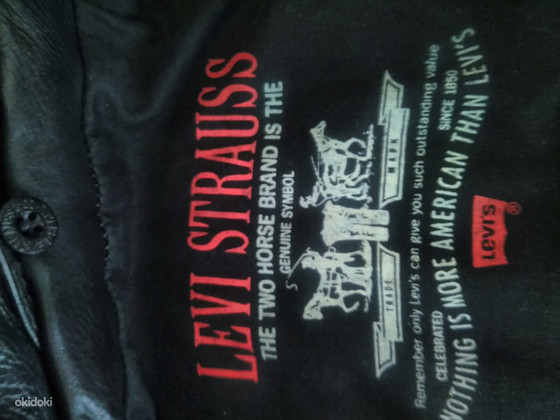 Levis