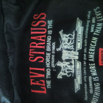 Levis