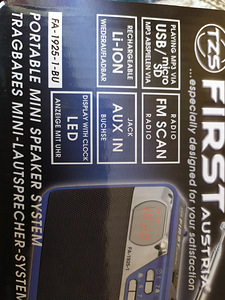 Miniraadio FIRST (2 foto / 6)
