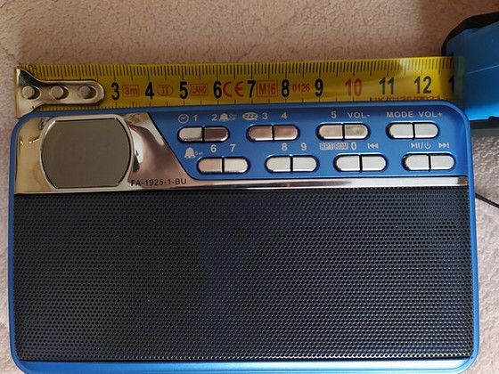 Miniraadio FIRST