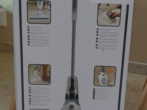 Паровая швабра Black and Decker FSM1605