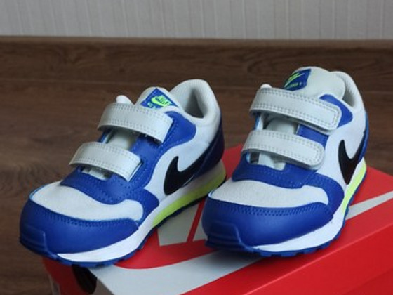 Nike кроссовки
