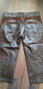 Nahast capri püksid Moschino suurus 26 (3 foto / 3)