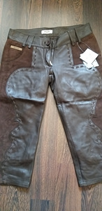 Nahast capri püksid Moschino suurus 26 (1 foto / 3)