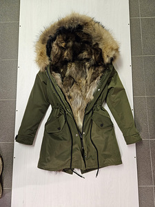 Parka (5 foto / 8)