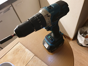 Akutrell makita analog uus ei aku (2 foto / 5)