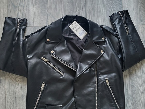 Zara женская куртка