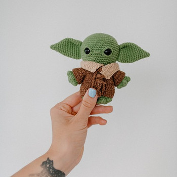 Heegeldatud mänguasi Yoda