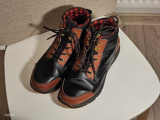 Весенние/осенние сапоги Nike
