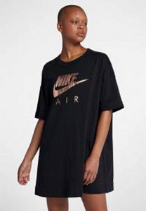 Nike T-särgi kleit (3 foto / 6)