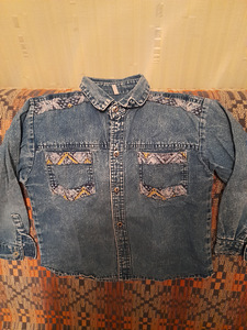 Детская одежда (8 фото из 9)