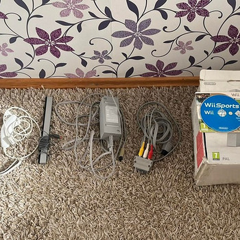 Консоль Wii + WiiSports