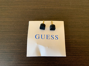 Guess. Uus (3 foto / 4)