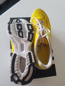 Adidas 39 (2 фото из 4)