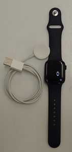 Nutikellad Apple watch 6 40mm aku 88% + laadija (2 foto / 6)