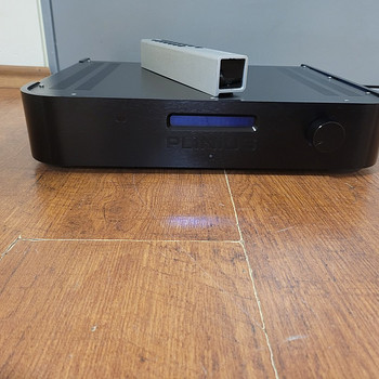 Plinius M8 high-end eelvõimendi