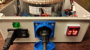 Galvaaniline isolatsioonitrafo 230 V / 1000 W (7 foto / 7)