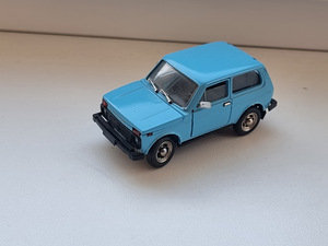 Müüa automudel Niva 2121 Heas korras (2 foto / 5)