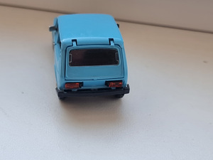 Müüa automudel Niva 2121 Heas korras (3 foto / 5)