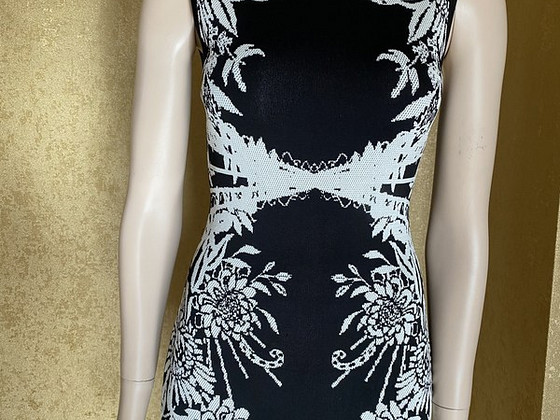 KAREN MILLEN размер 2(36)